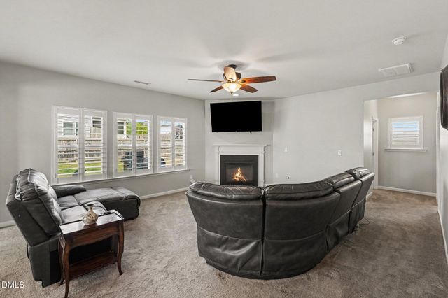1000 Harvest Point Drive, Fuquay Varina, NC 27526