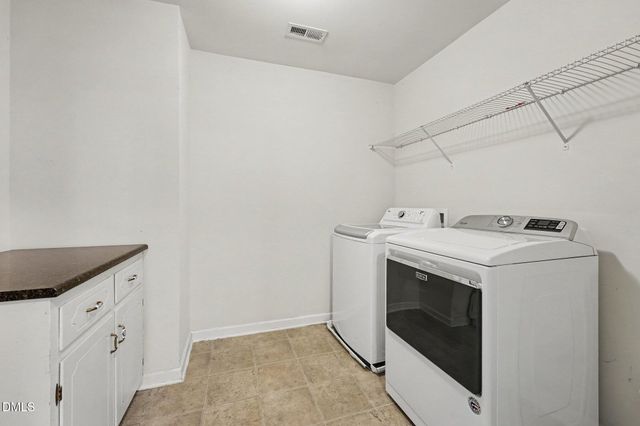 1000 Harvest Point Drive, Fuquay Varina, NC 27526