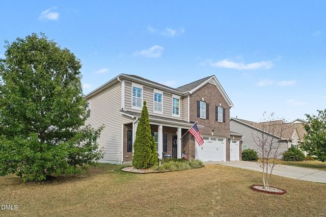 1000 Harvest Point Drive, Fuquay Varina, NC 27526