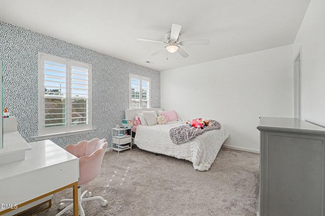 1000 Harvest Point Drive, Fuquay Varina, NC 27526
