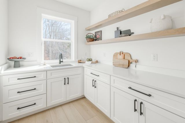 1292 Deerfield Drive, Spartanburg, SC 29302