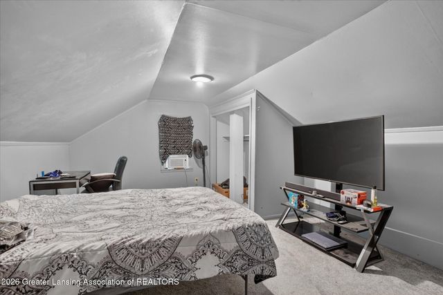 2155 Cedar Street, Holt, MI 48842