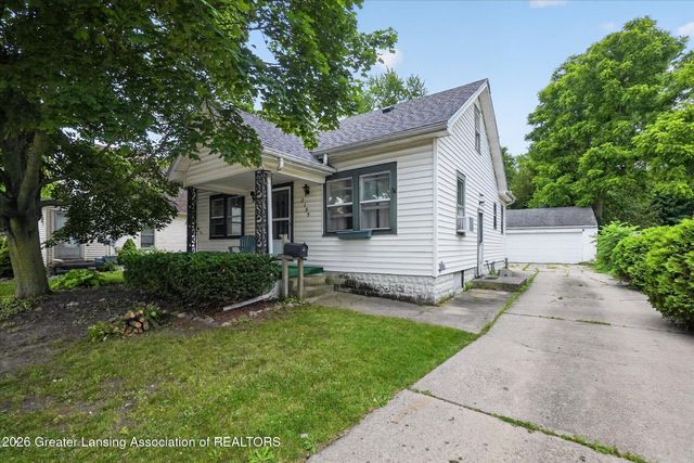 2155 Cedar Street, Holt, MI 48842