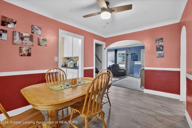 2155 Cedar Street, Holt, MI 48842