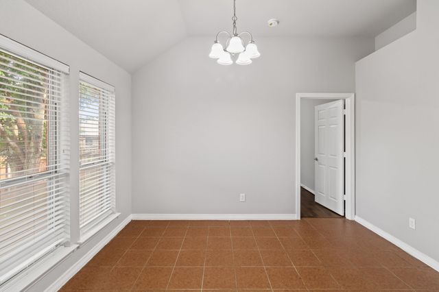 2213 Whitney Drive, Weatherford, TX 76087