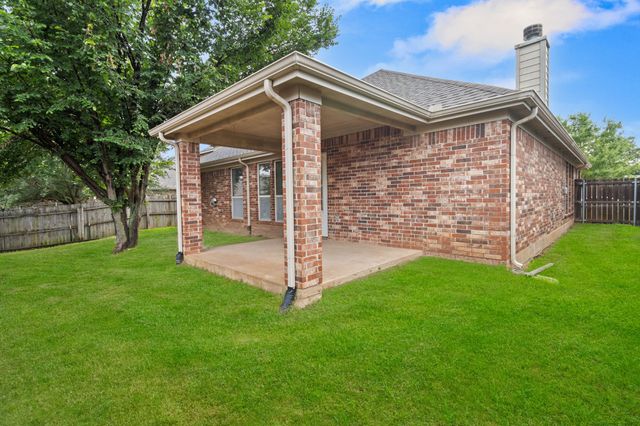 2213 Whitney Drive, Weatherford, TX 76087