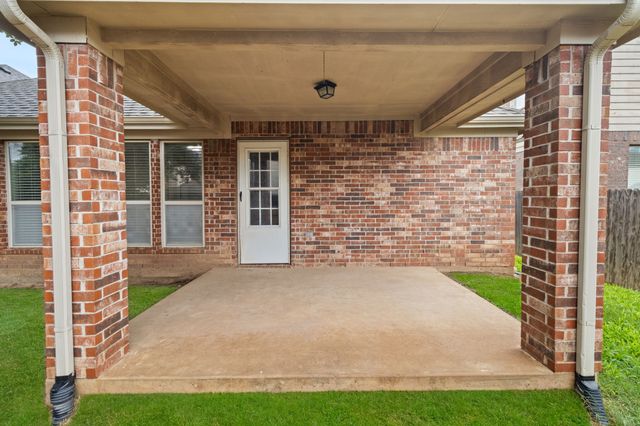 2213 Whitney Drive, Weatherford, TX 76087