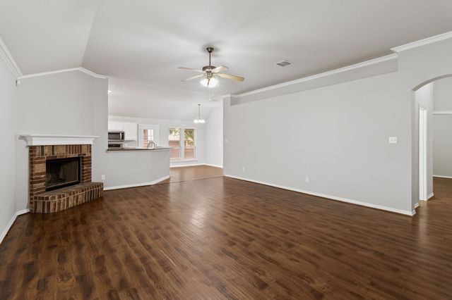 2213 Whitney Drive, Weatherford, TX 76087