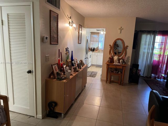 4047 NW 16th Street 110, Lauderhill, FL 33313