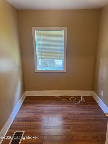 1532 S 30th St, Louisville, KY 40211