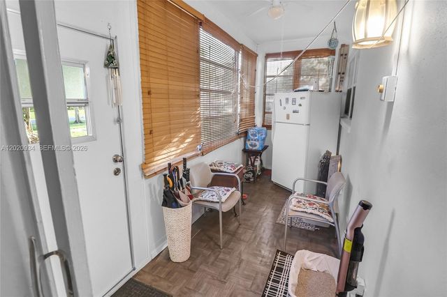 4851 NW 21st St 107, Lauderhill, FL 33313