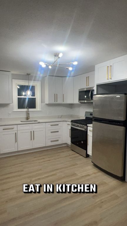 22 Grant Ave 22.5, Brockton, MA 02301