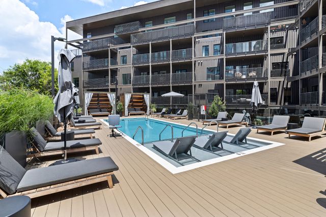 635 7th Ave S Apt 501, Nashville, TN 37203