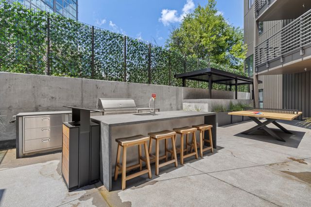 635 7th Ave S Apt 501, Nashville, TN 37203