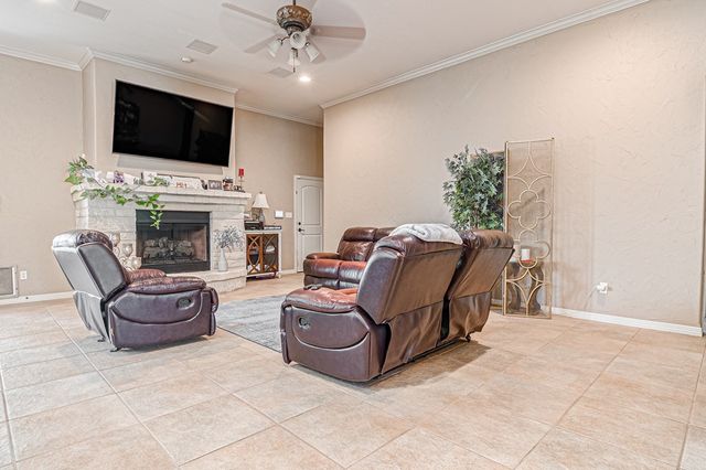 5201 Mathis St, Midland, TX 79707