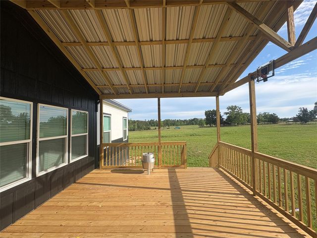 2854 Benny Griffin Rd, Livingston, TX 77351