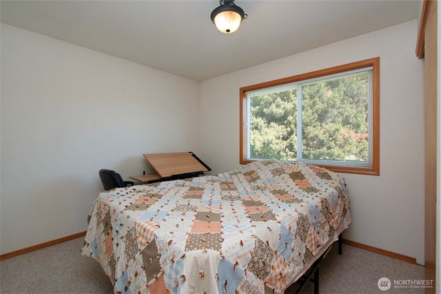 101 Timothy Lane, Sequim, WA 98382