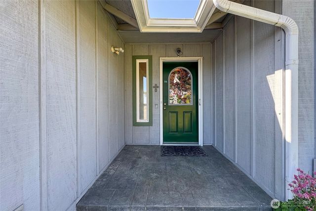 101 Timothy Lane, Sequim, WA 98382