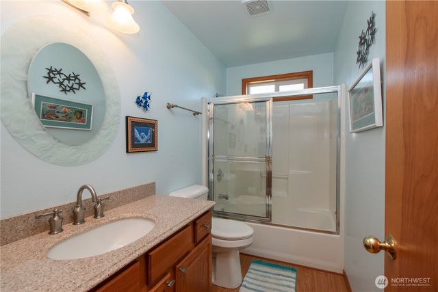 101 Timothy Lane, Sequim, WA 98382