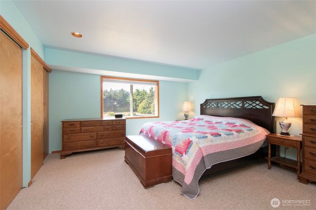 101 Timothy Lane, Sequim, WA 98382