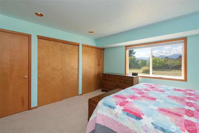101 Timothy Lane, Sequim, WA 98382