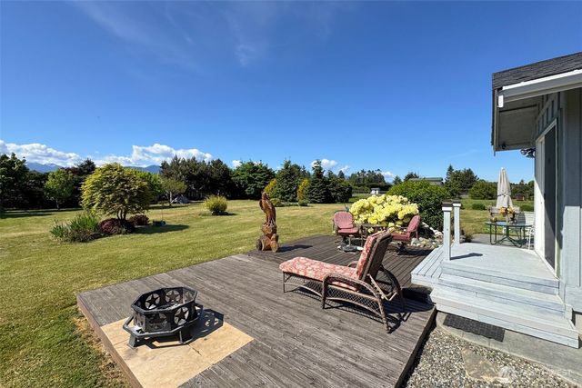 101 Timothy Lane, Sequim, WA 98382