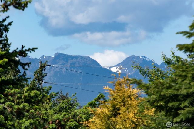 101 Timothy Lane, Sequim, WA 98382