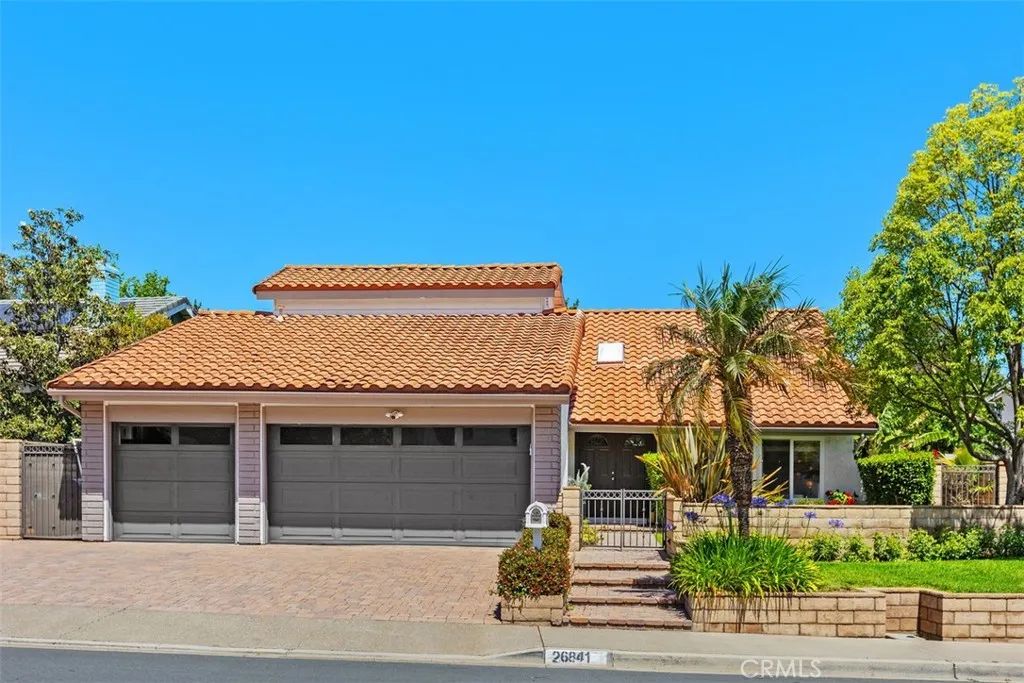 26841 Salinas, Mission Viejo, CA 92691