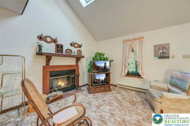 244 Lake Road, Coolbaugh Twp, PA 18466