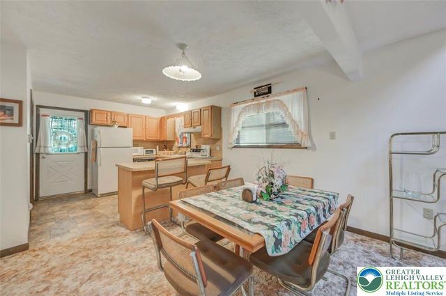 244 Lake Road, Coolbaugh Twp, PA 18466