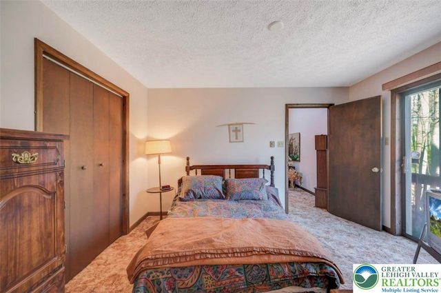 244 Lake Road, Coolbaugh Twp, PA 18466