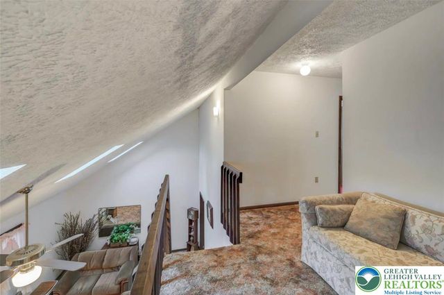 244 Lake Road, Coolbaugh Twp, PA 18466