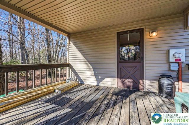 244 Lake Road, Coolbaugh Twp, PA 18466