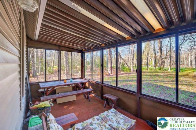 244 Lake Road, Coolbaugh Twp, PA 18466