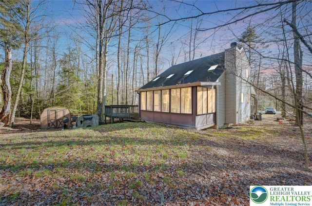 244 Lake Road, Coolbaugh Twp, PA 18466