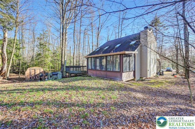 244 Lake Road, Coolbaugh Twp, PA 18466