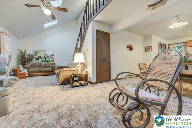 244 Lake Road, Coolbaugh Twp, PA 18466