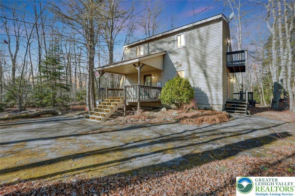 244 Lake Road, Coolbaugh Twp, PA 18466