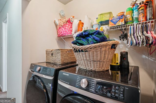 137 W James Circle, Hampton, GA 30228