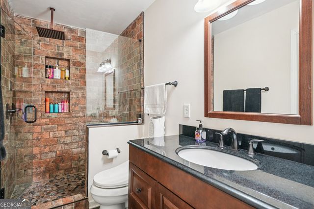 137 W James Circle, Hampton, GA 30228