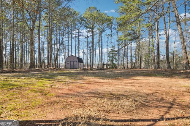 137 W James Circle, Hampton, GA 30228