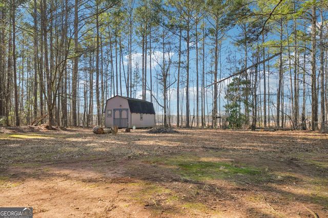 137 W James Circle, Hampton, GA 30228