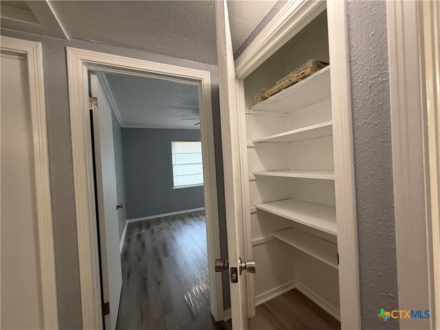 113 Bonham Street, Port Lavaca, TX 77979