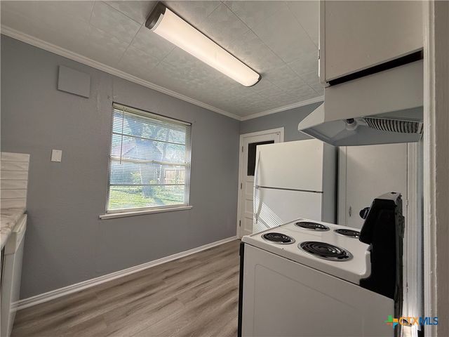 113 Bonham Street, Port Lavaca, TX 77979