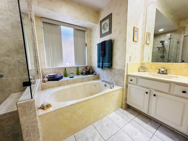 4754 Wynnview Drive, Friendswood, TX 77546