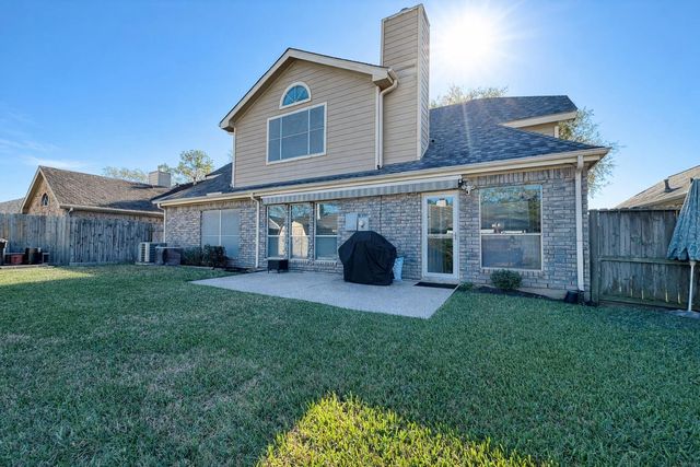 4754 Wynnview Drive, Friendswood, TX 77546