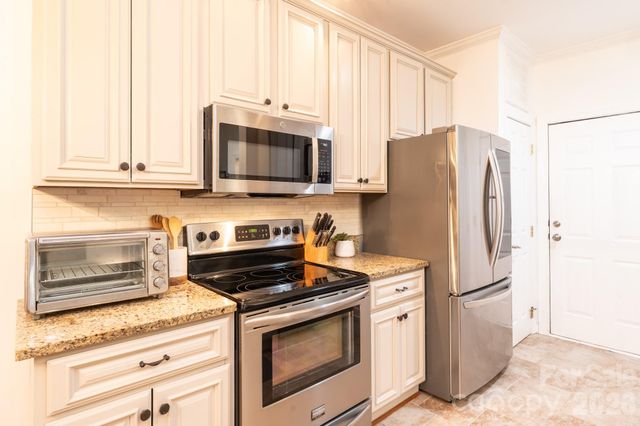 114 Charles Lowe Lane 19, Banner Elk, NC 28604