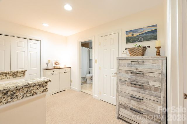 114 Charles Lowe Lane 19, Banner Elk, NC 28604