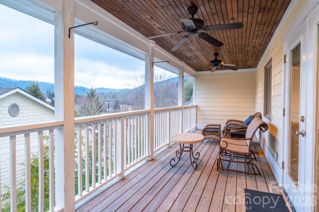 114 Charles Lowe Lane 19, Banner Elk, NC 28604