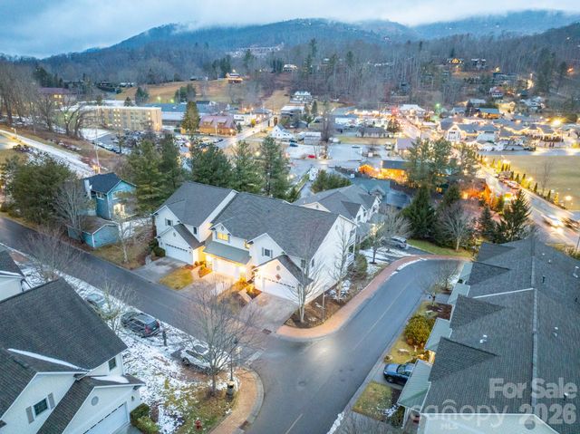 114 Charles Lowe Lane 19, Banner Elk, NC 28604